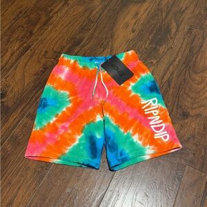 Ripndip men’s rainbow x dye OG prism sweatshorts size XS